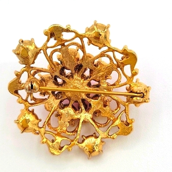 Vintage Gold Tone Brooch Pink Rhinestones - Picture 4 of 4